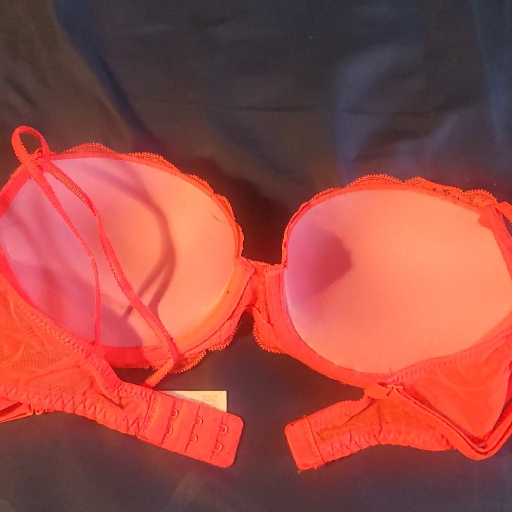 Bra - Picture 5 of 5